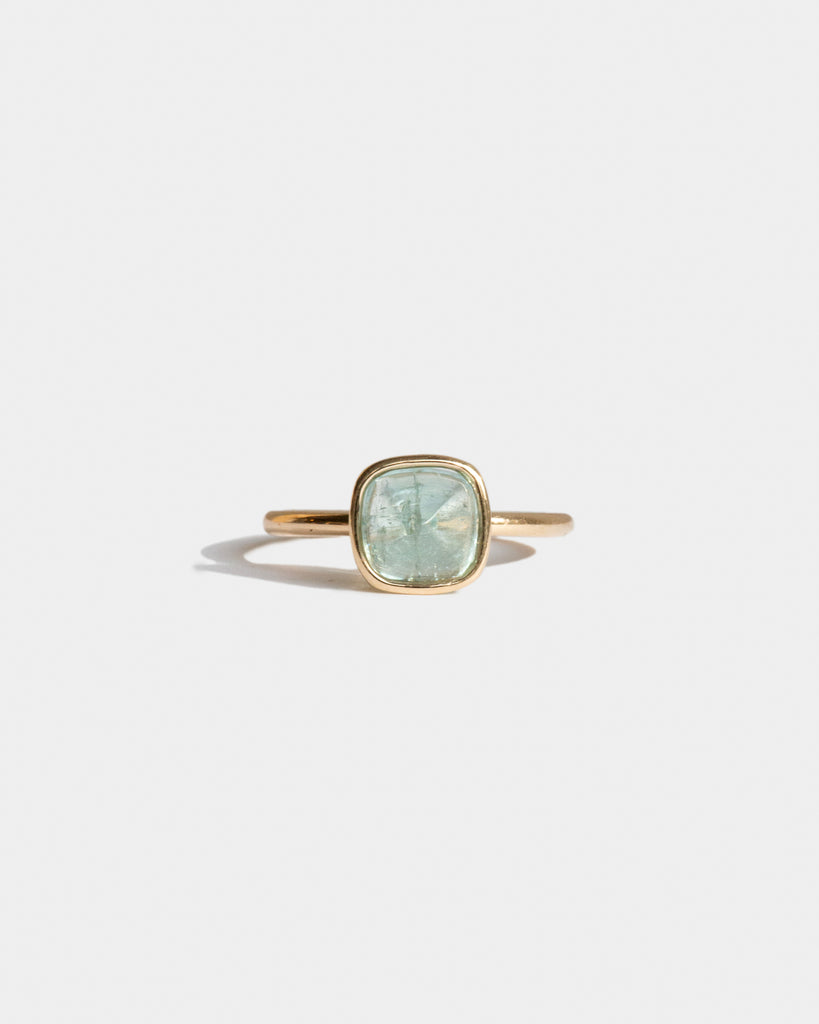 14k Tourmaline Sugarloaf Ring