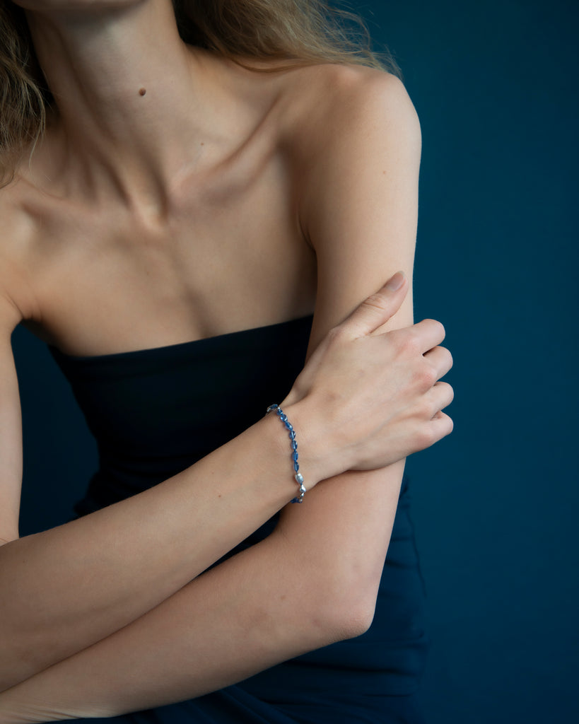 14k Snow Drifts Layering Bracelet