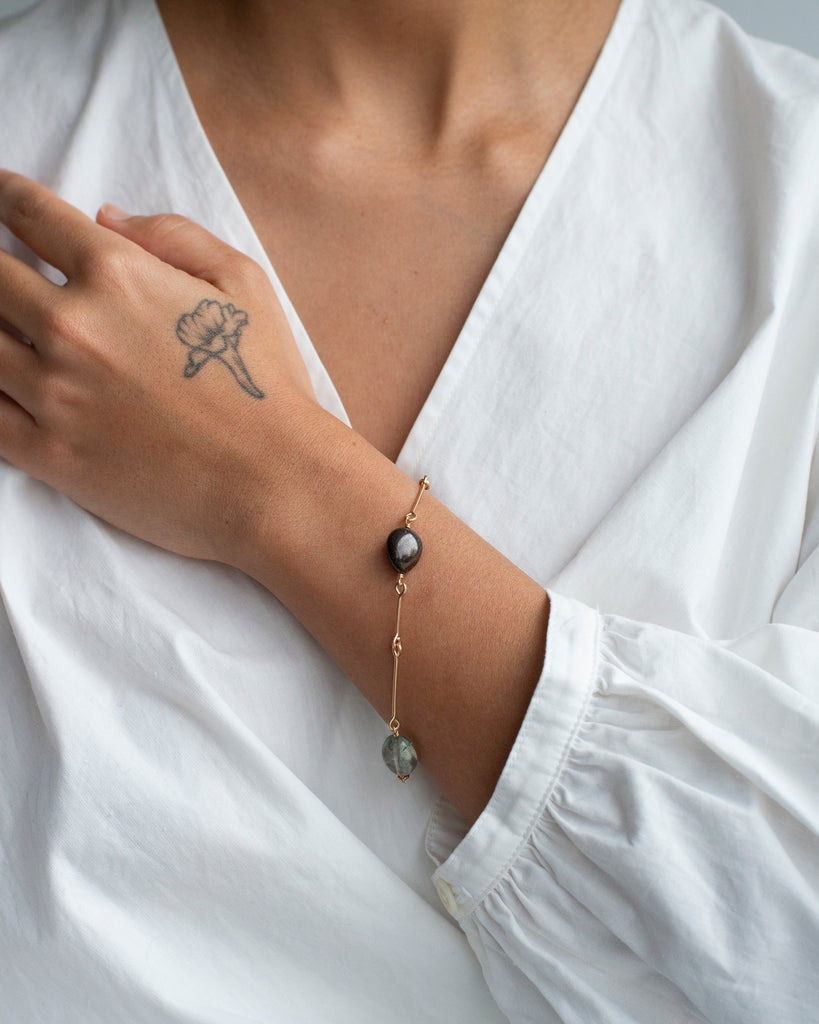 14k Elements Bone Chain Bracelet