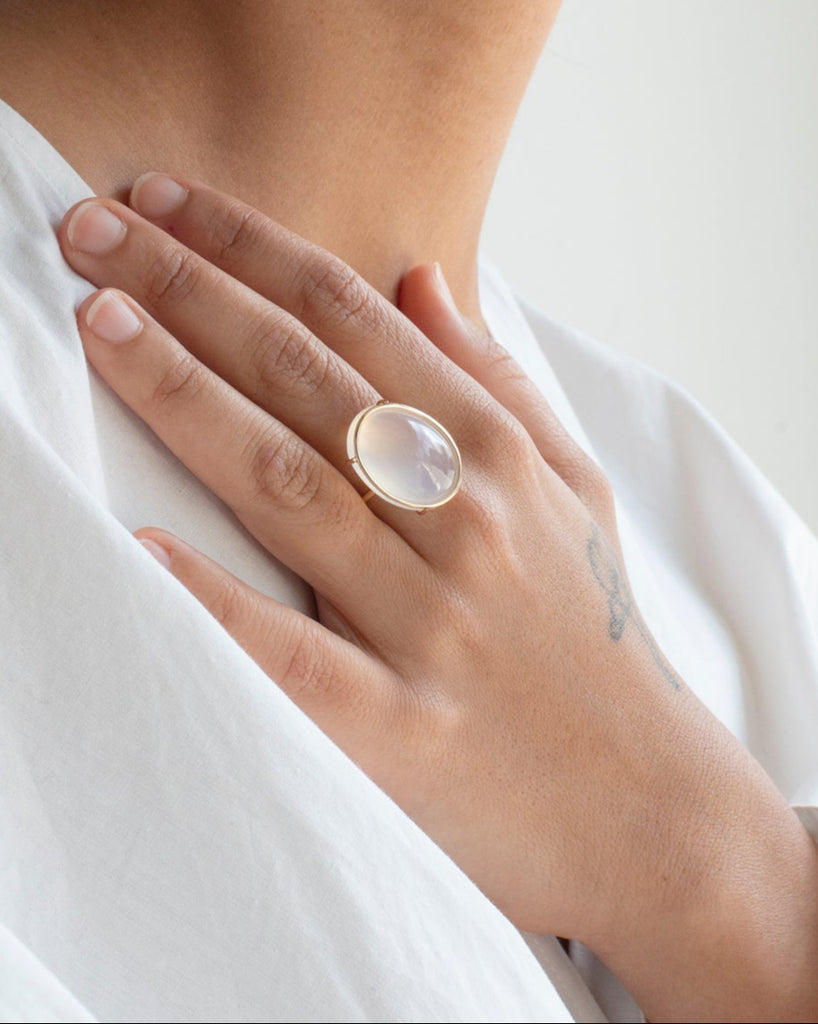 14k Moonstone Généreuse Ring