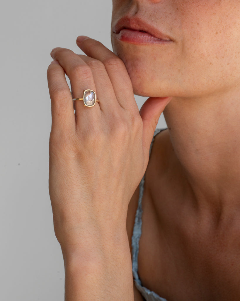 14k Smoky Mineral Diamond Floating Ring