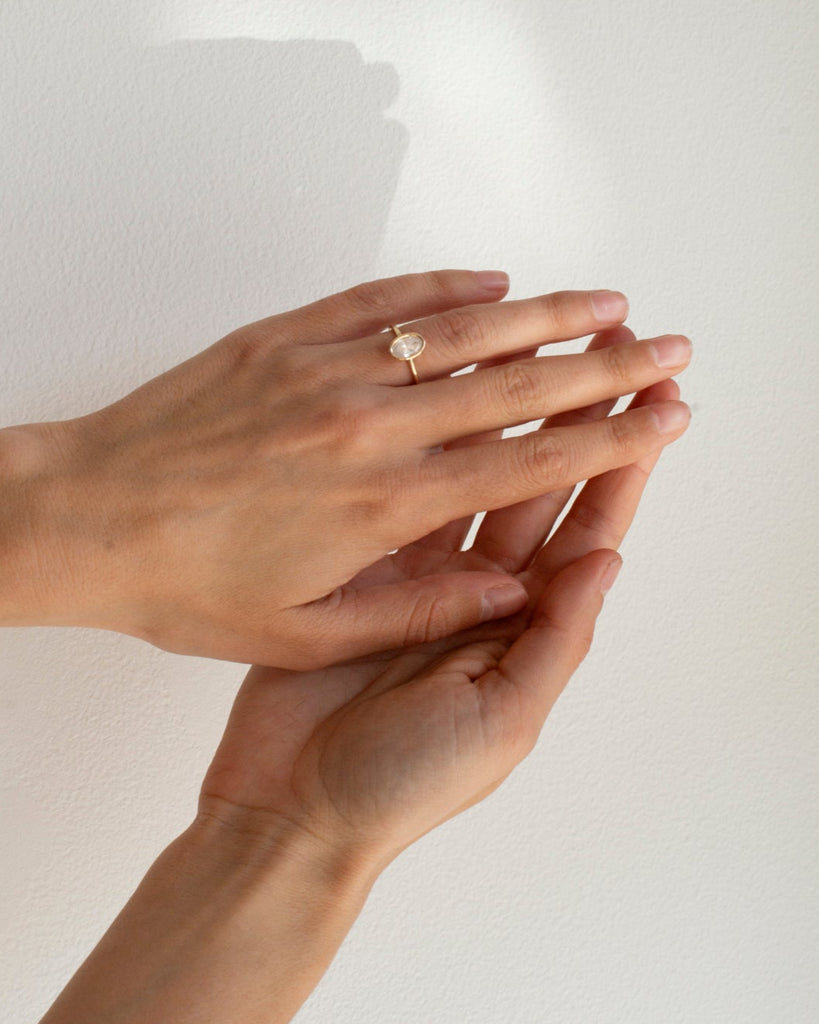 14k Iridescent Oval Diamond Floating Ring