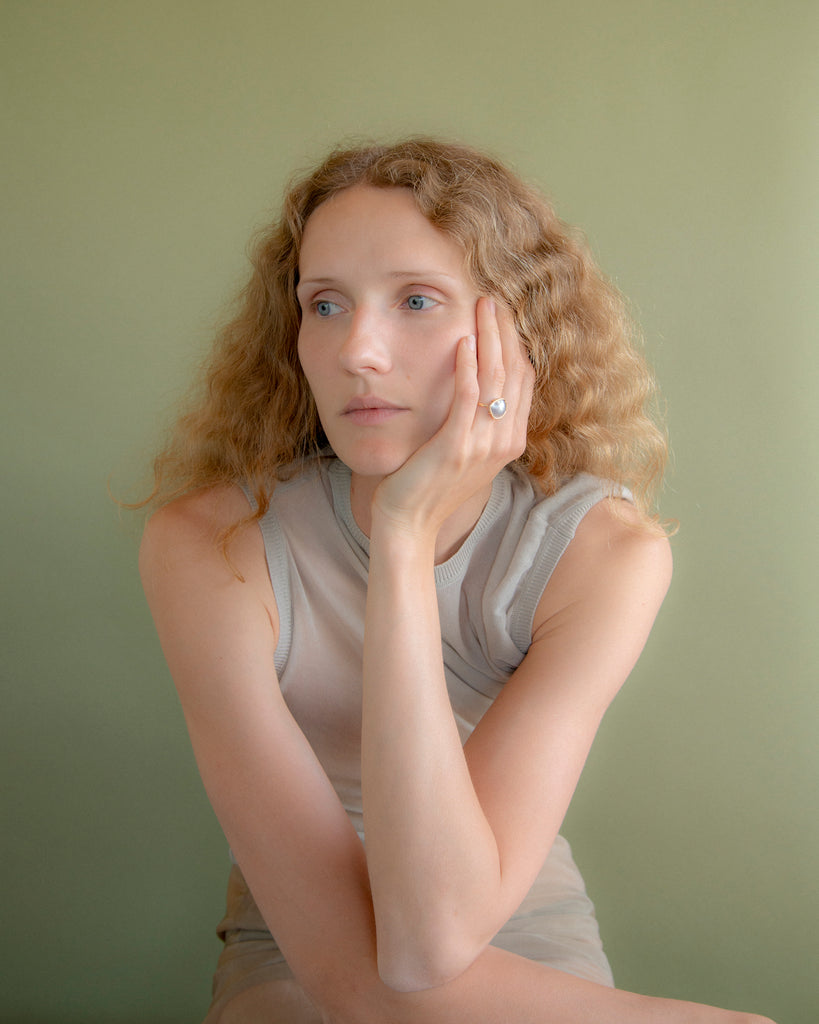 14k East / West Mabé Pearl Floating Ring