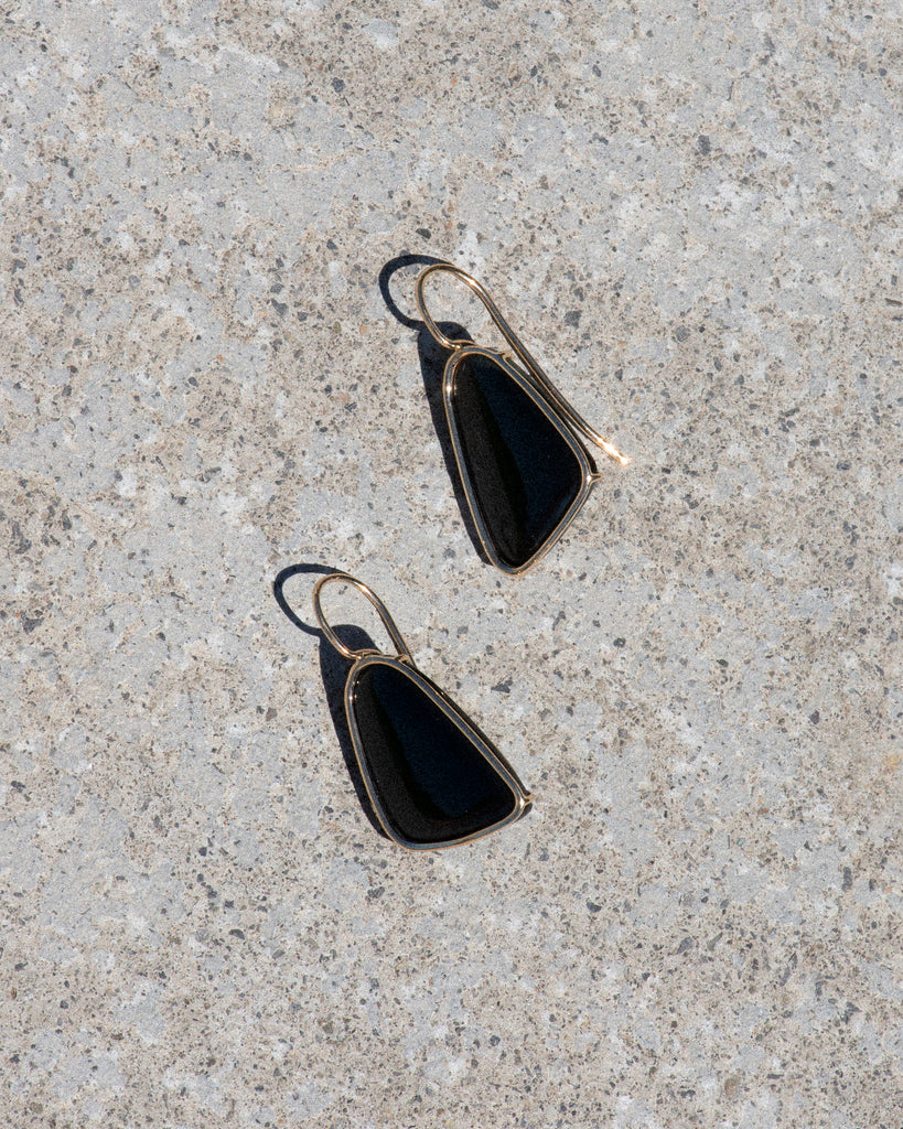 14k Black River Floating Earrings
