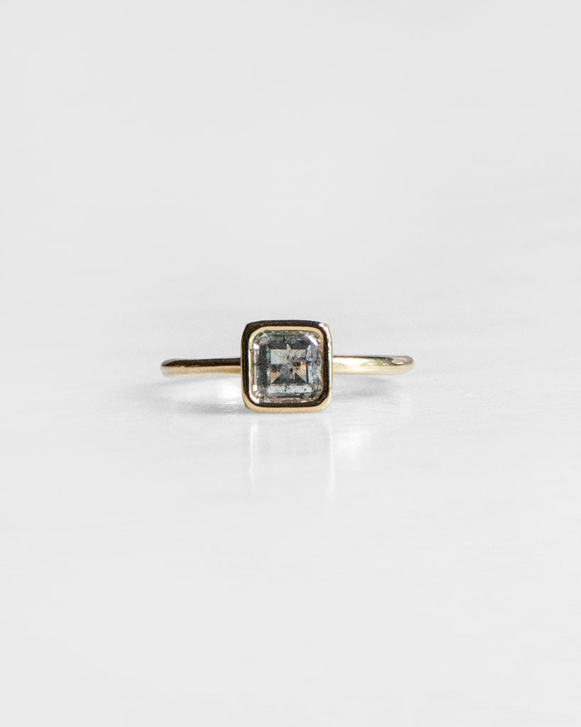 14k Mineral Diamond and Emerald Toi et Moi Floating Rings