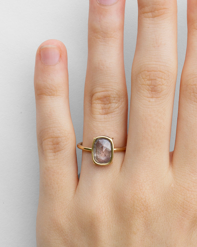 14k Smoky Mineral Diamond Floating Ring