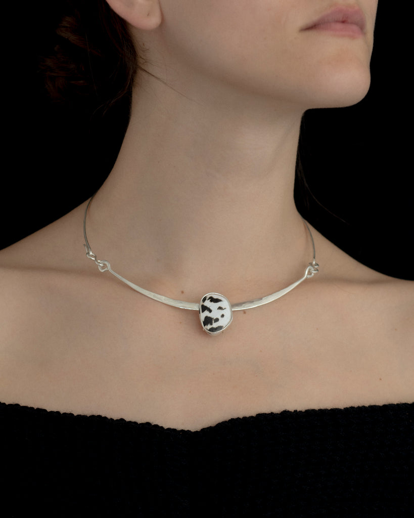 A Shell is a House Collar