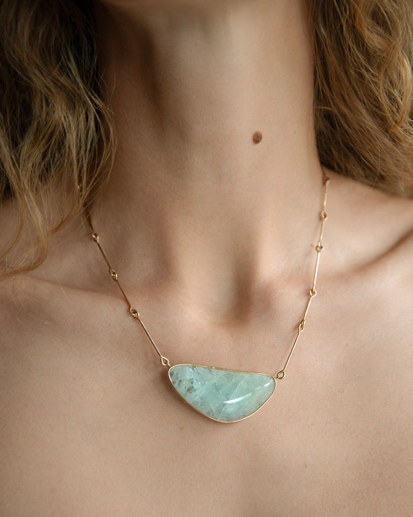 14k A Dreamt Horizon Necklace