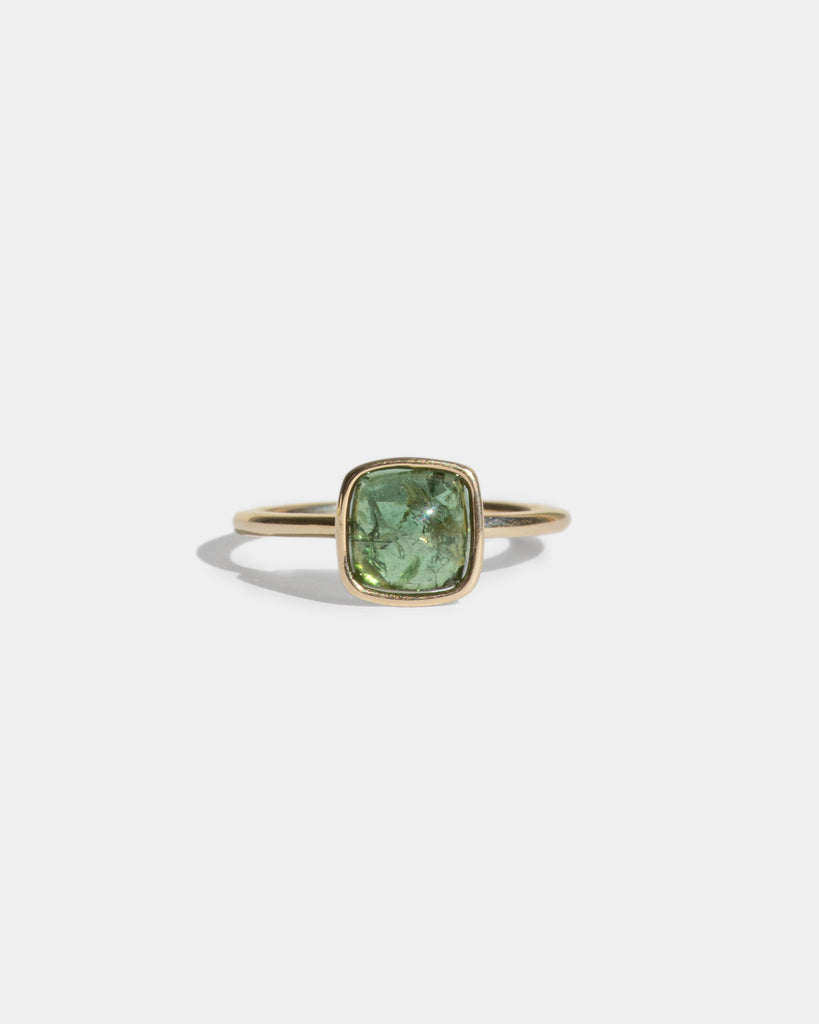 14k Sturdy Trees Ring