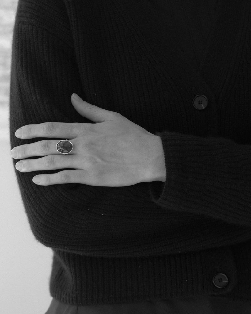 14k Olive Grove Floating Ring