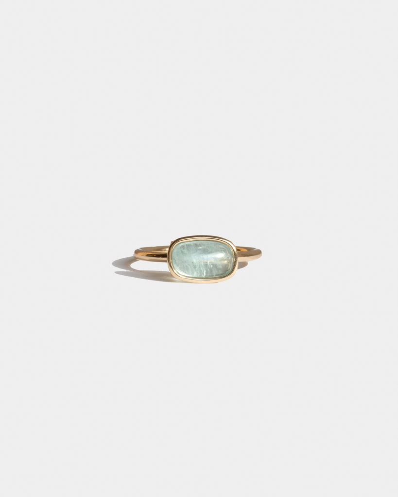 14k Aquamarine Capsule Ring