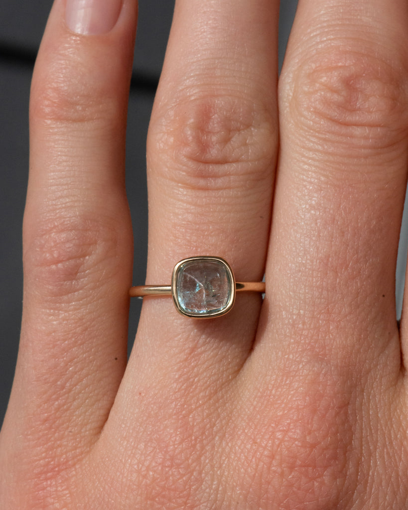 14k Tourmaline Sugarloaf Ring