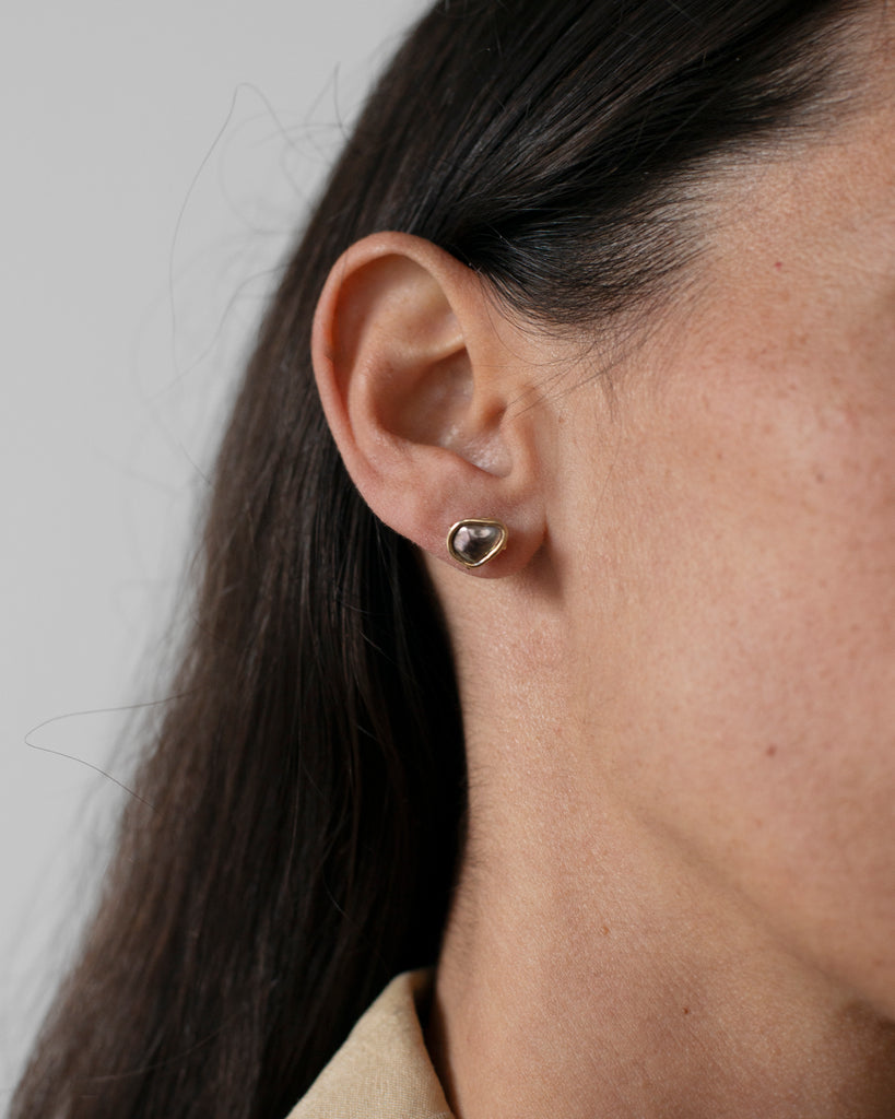 14k Velvet Grey Keshi Pearl Floating Studs
