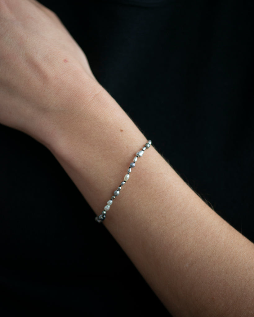 14k Petite Keshi Layering Bracelet