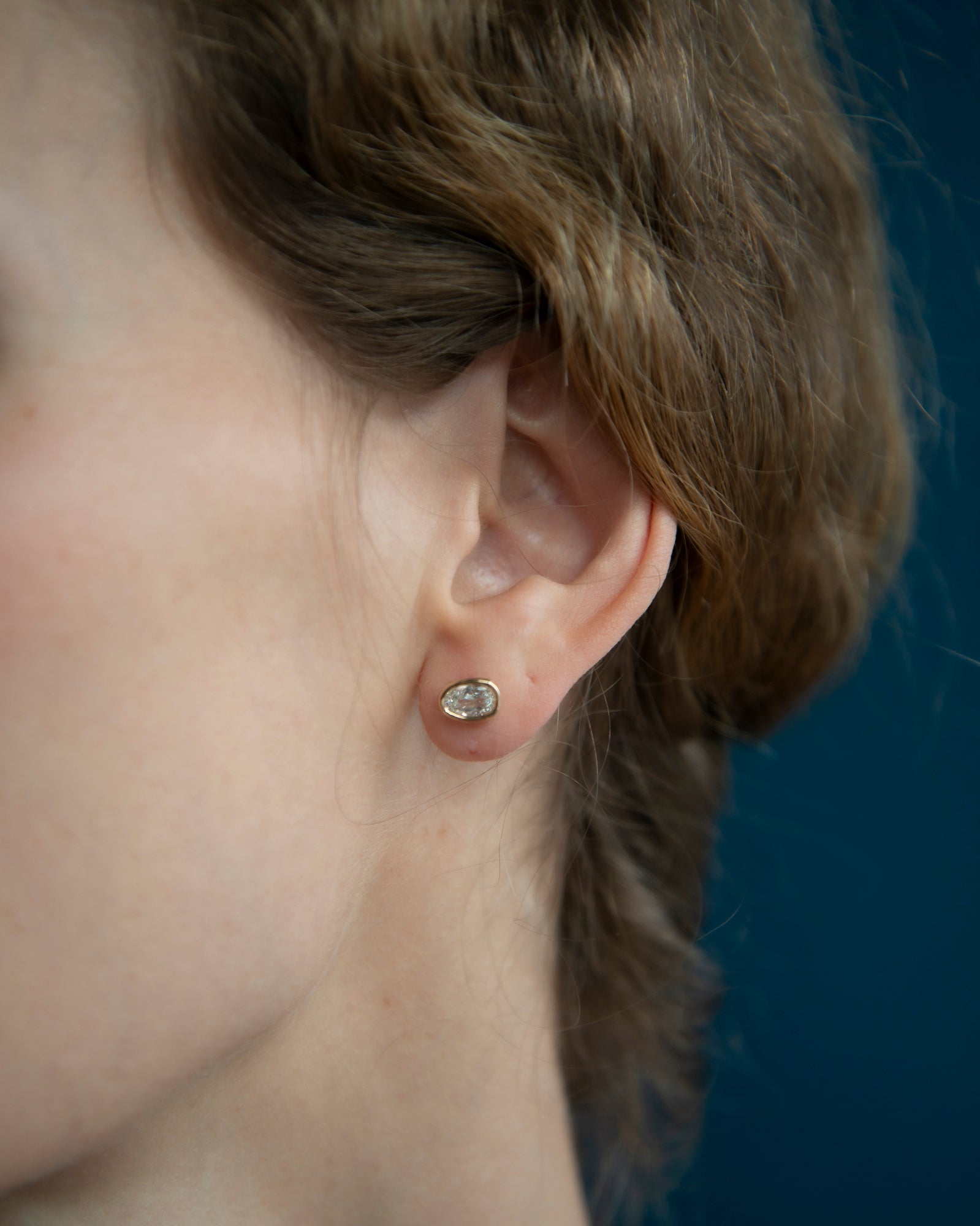 14k Lab Grown Egg Floating Studs