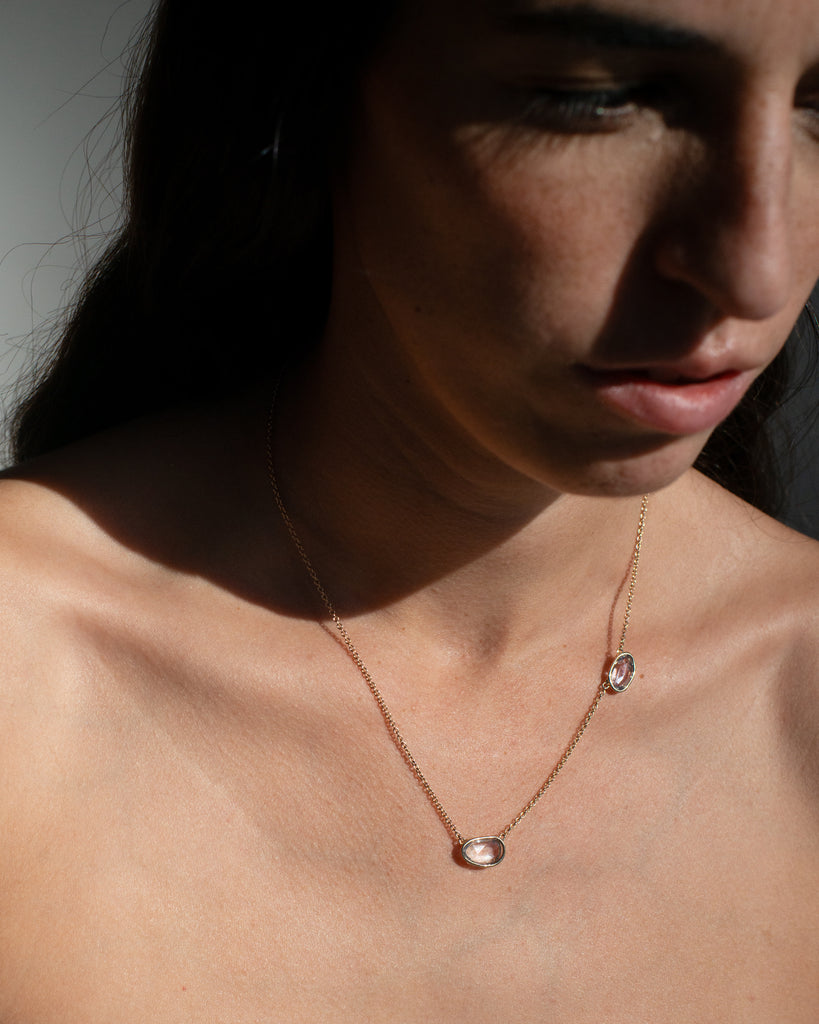 14k Pooling Sapphire Floating Necklace