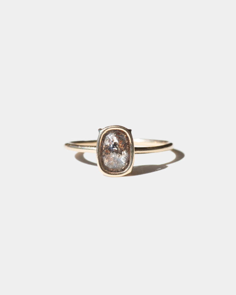 14k Pepper Mineral Diamond Floating Ring