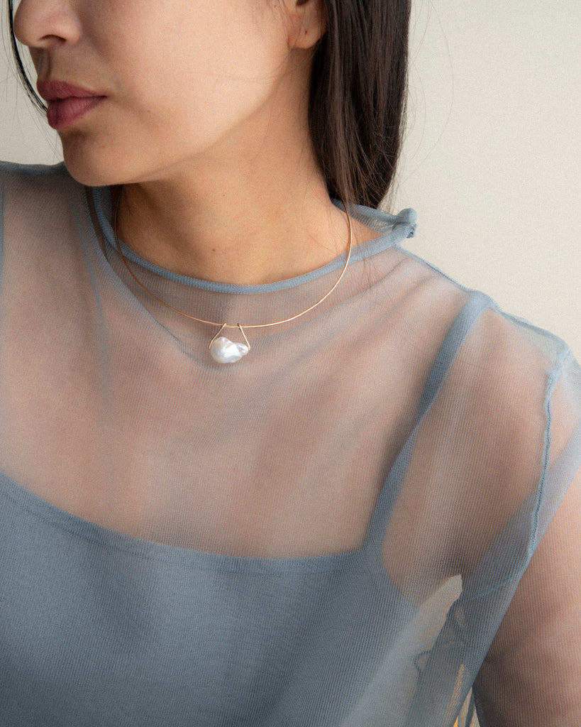 Baroque Pearl Pendulum Collar