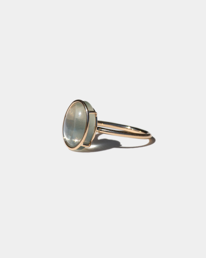 14k Late Glow Floating Ring