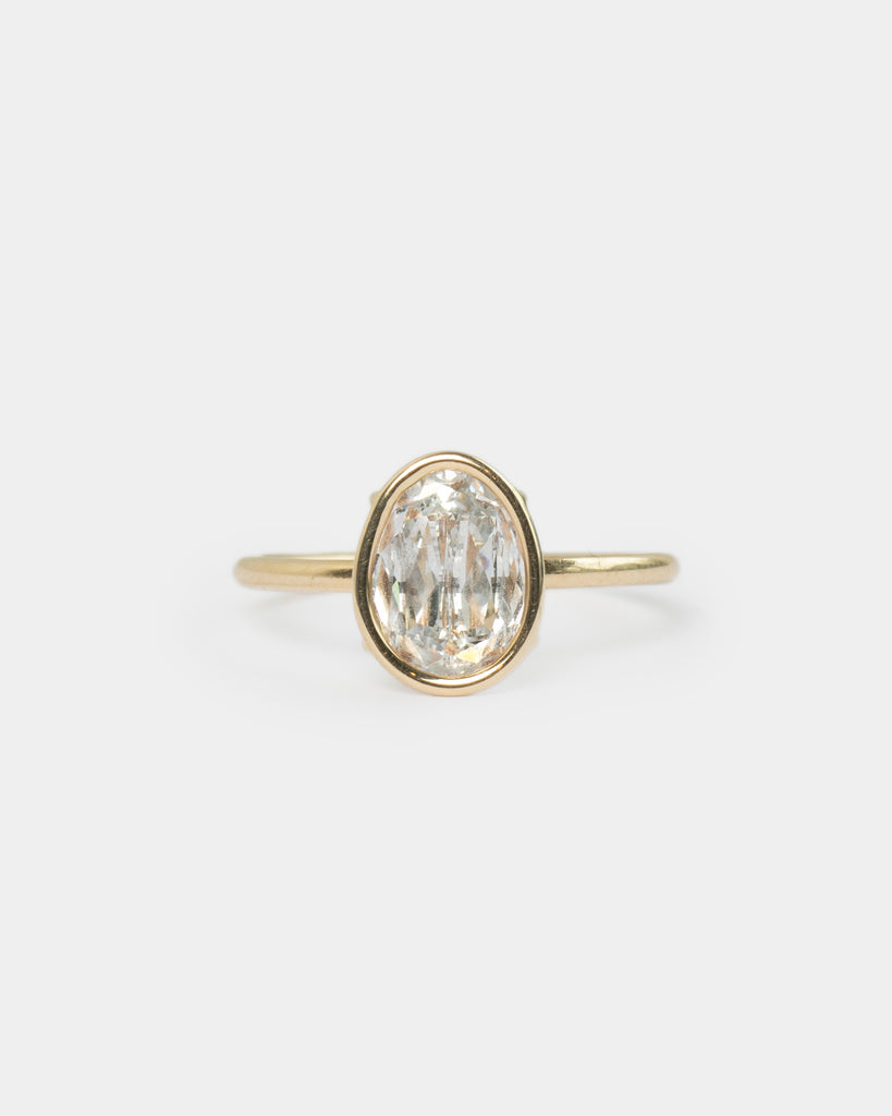 14k Signature Egg Diamond Floating Ring