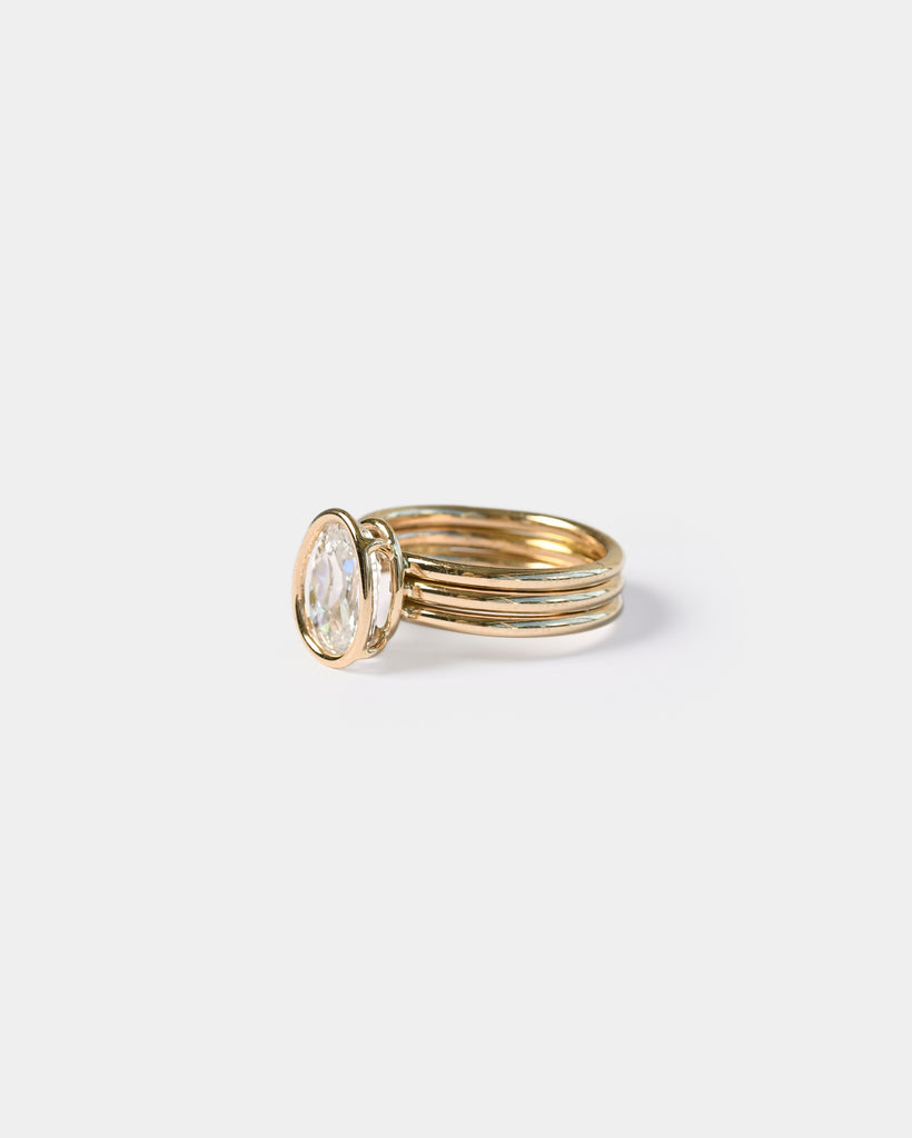 14k Egg Diamond Banded Ring