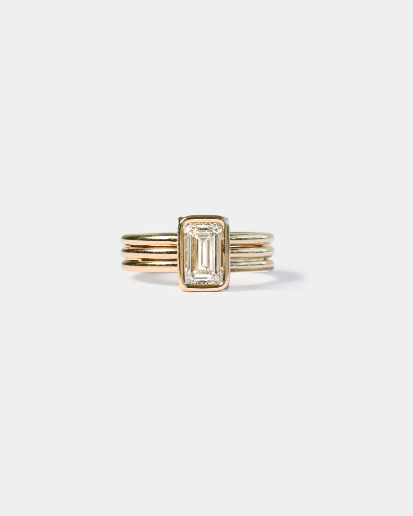 14k Emerald Cut Diamond Banded Ring
