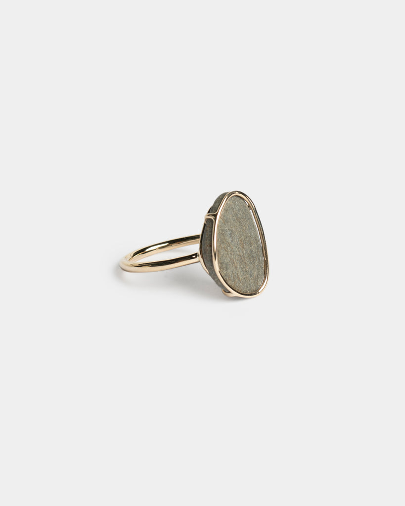 14k Island Stone Floating Ring