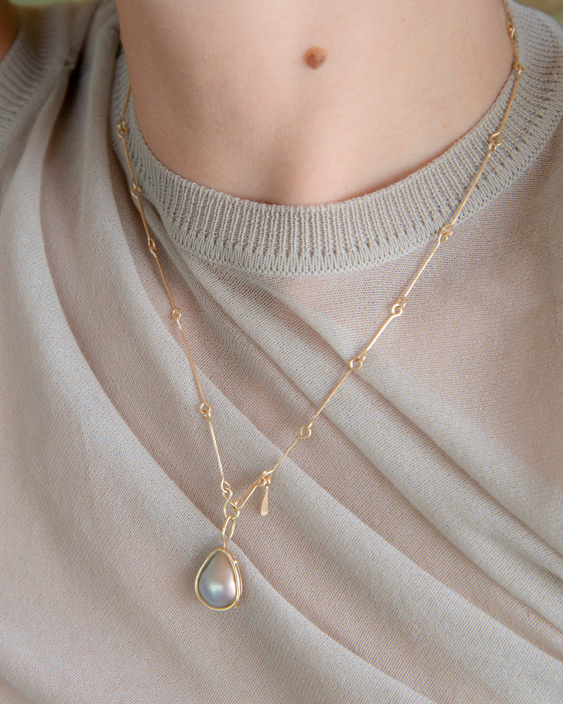 14k Mabé Pearl Floating Pendant