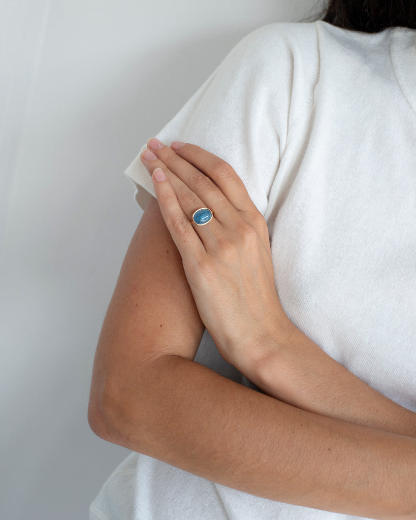 14k True Blue Floating Ring