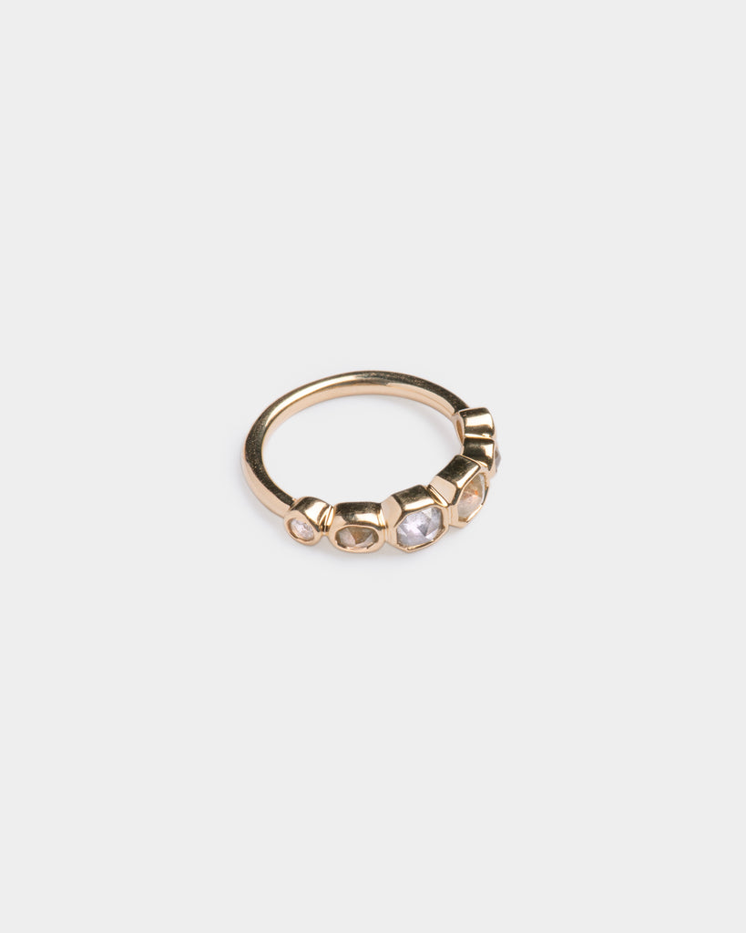14k Olive Diamond Moitié Band