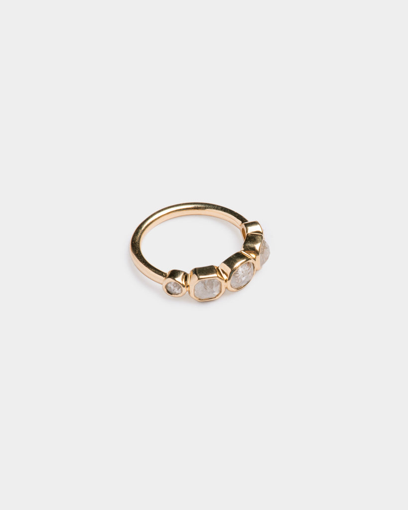 14k Icy Diamond Moitié Band