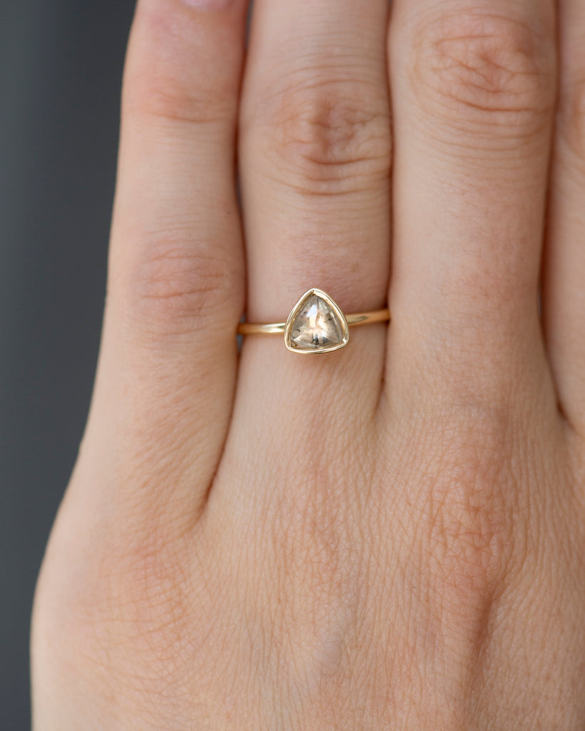 14k Diamond Macle Floating Ring
