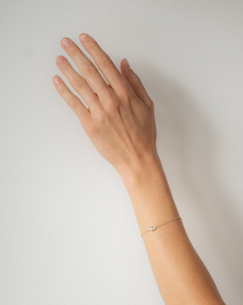 14k Fog in the Windows Diamond Chain Bracelet