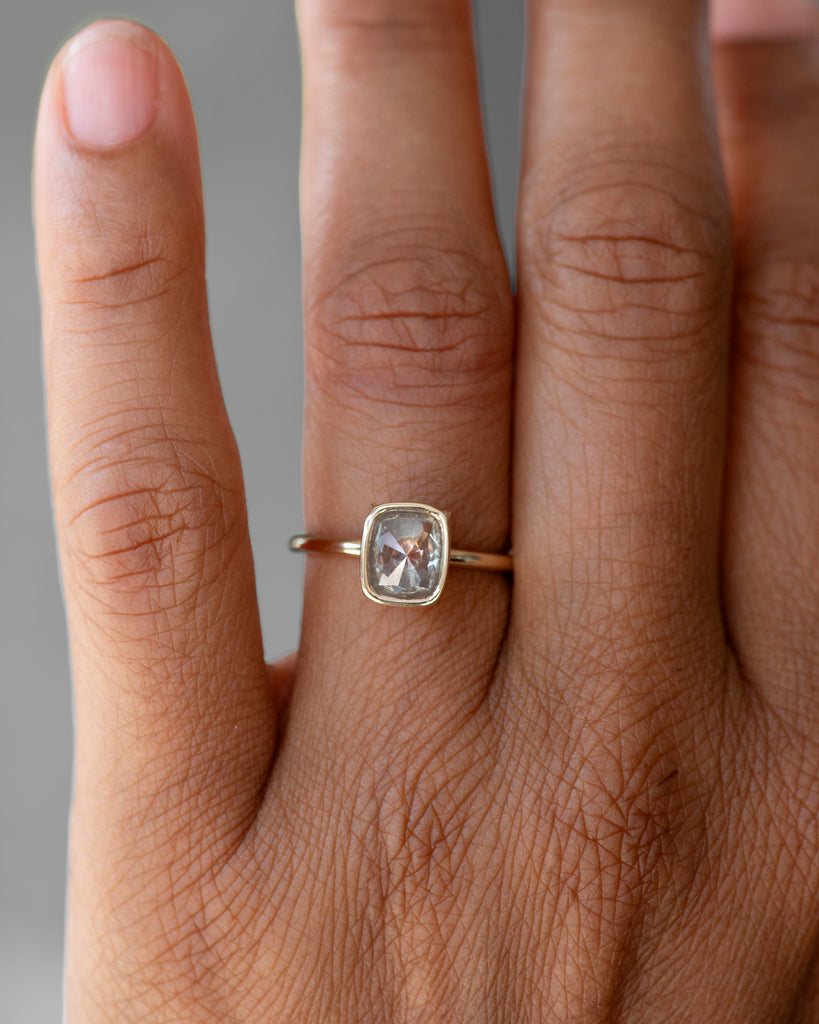 14k Lustrous Mineral Diamond Floating Ring
