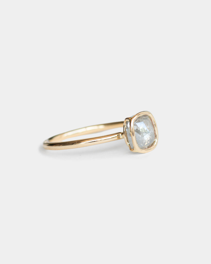 14k Dove Mineral Diamond Floating Ring