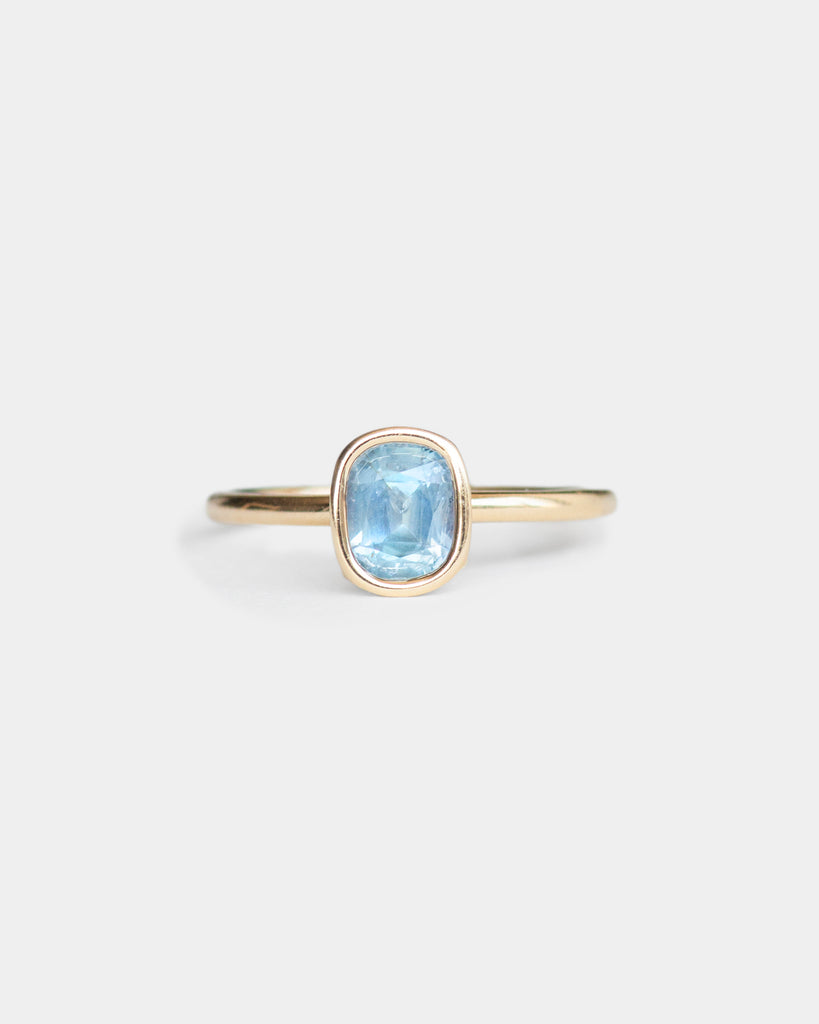 14k Sky Sapphire Floating Ring