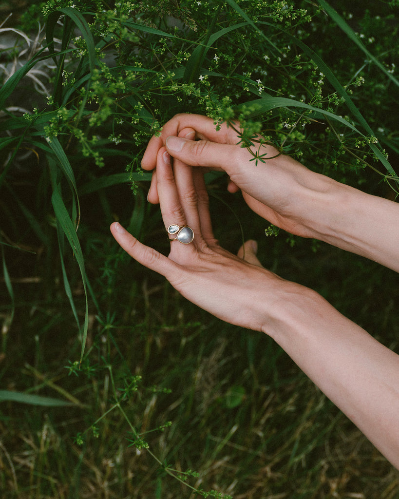14k East / West Keshi Pearl Floating Ring