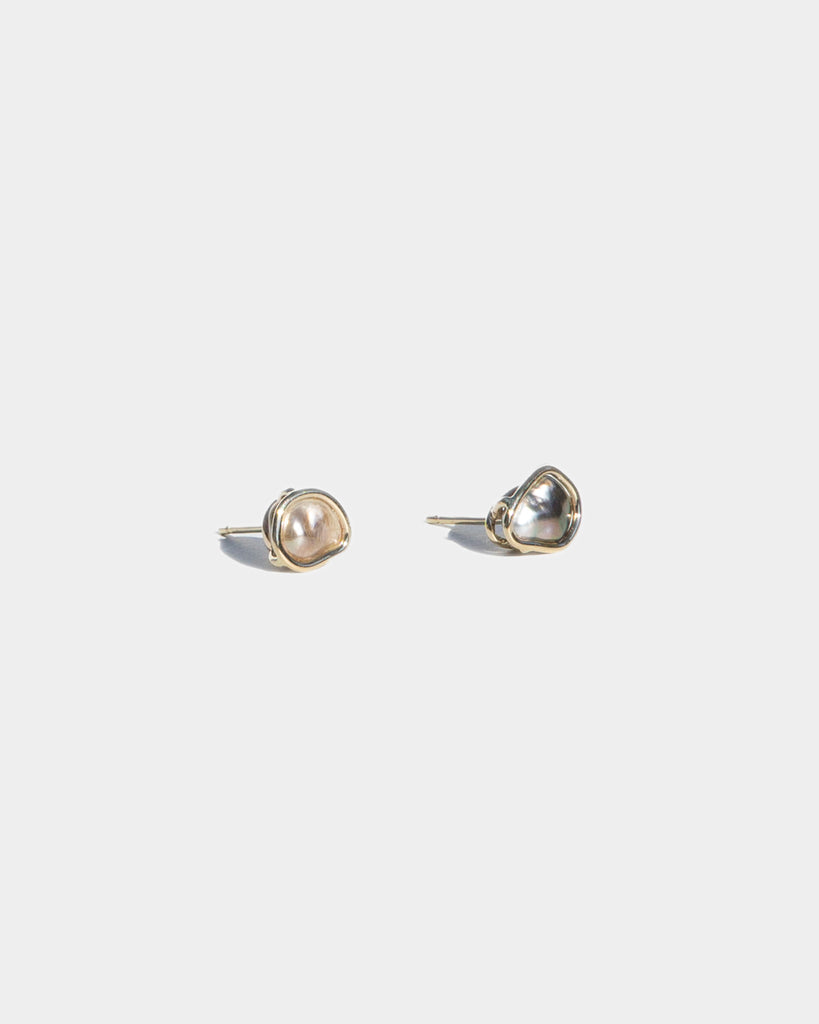 14k Silver Keshi Pearl Floating Studs