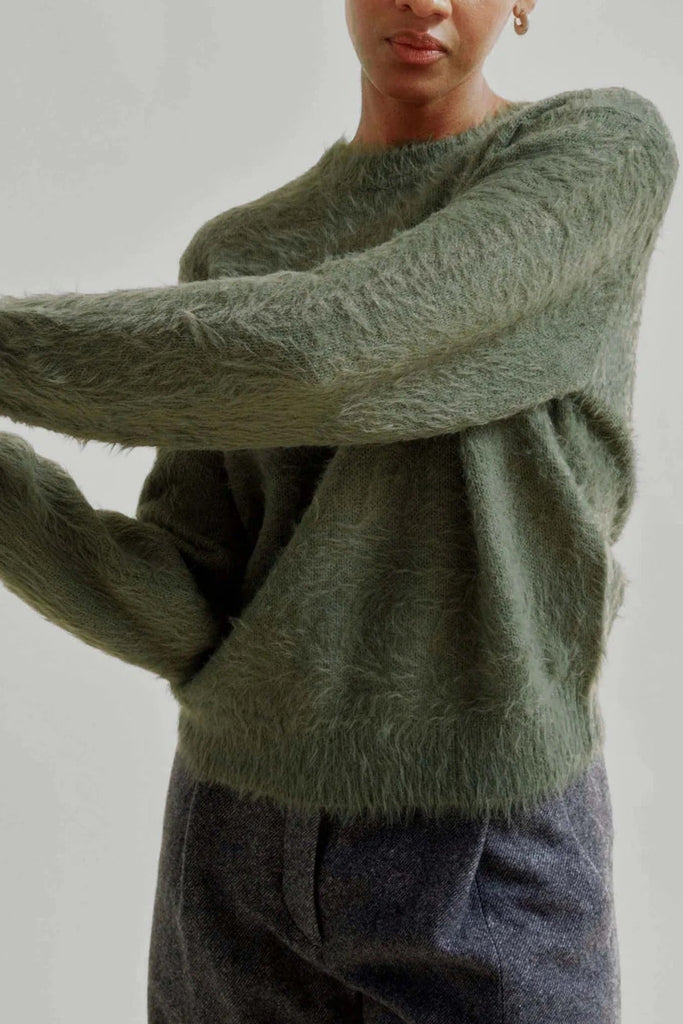 Sayaka Davis - Shaggy Pullover in Moss Green