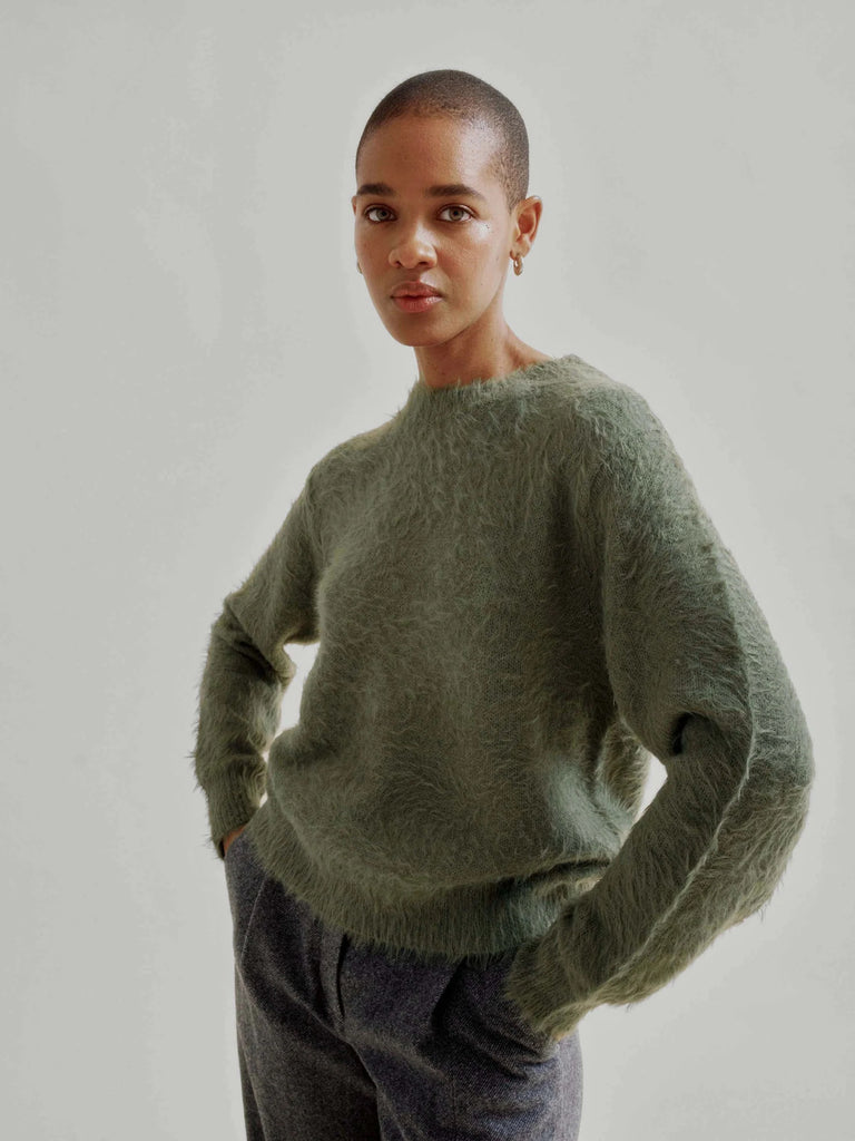 Sayaka Davis - Shaggy Pullover in Moss Green